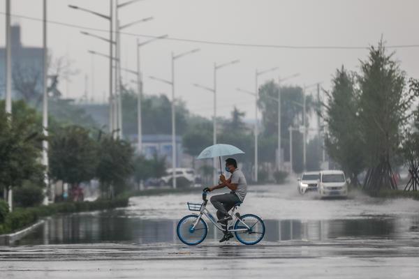 郑州雨天