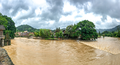 2100多人撤离，无数房屋被淹！山西孝义一村庄被洪水围困，洪水自救攻略赶紧收藏！